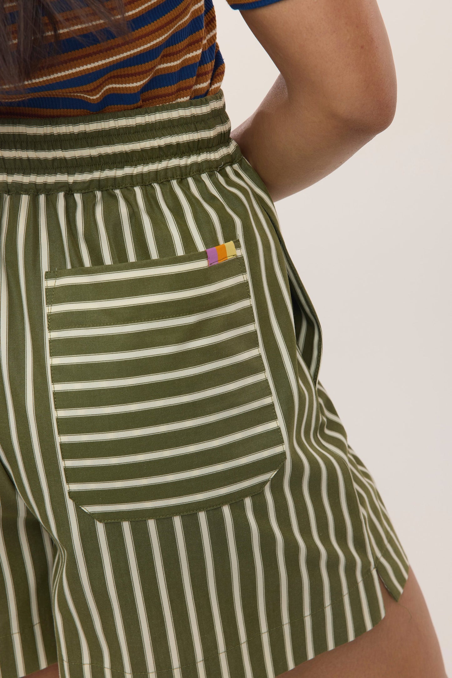 Short Walya