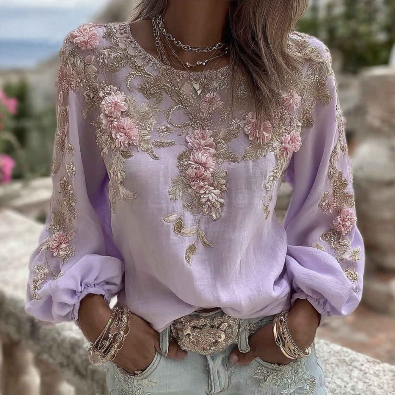 T-shirt da donna vintage in misto lino con ricamo rosa, collo rotondo e maniche lunghe