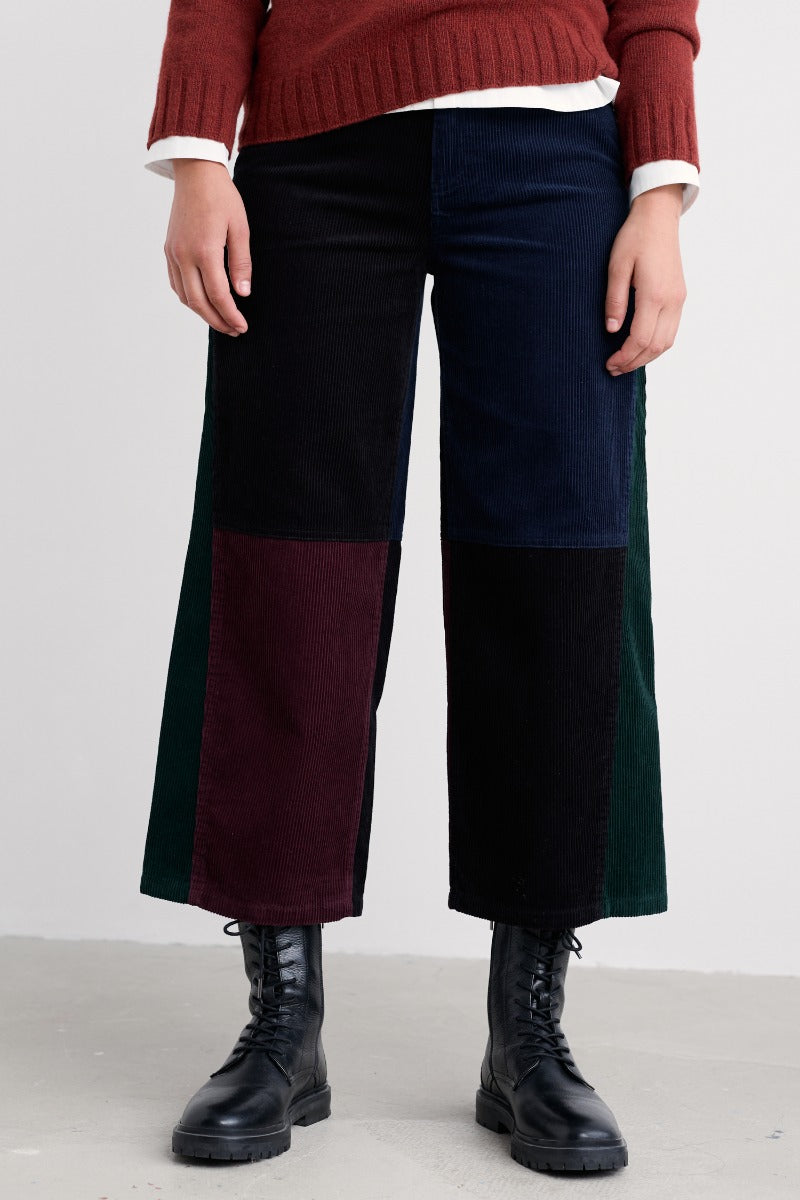 Pantaloni Corti Circular Barnes