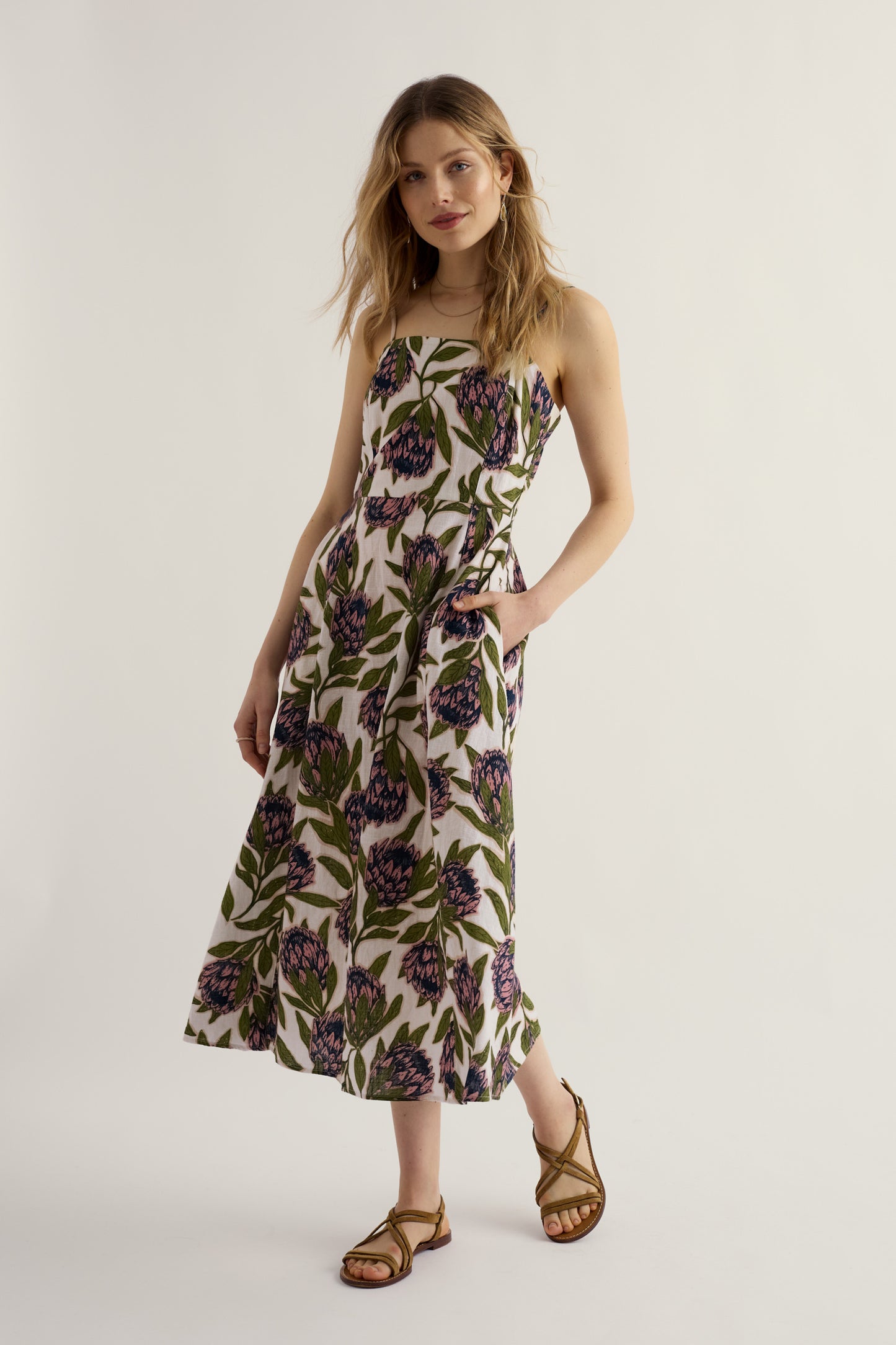 Robe midi sans manches Madern