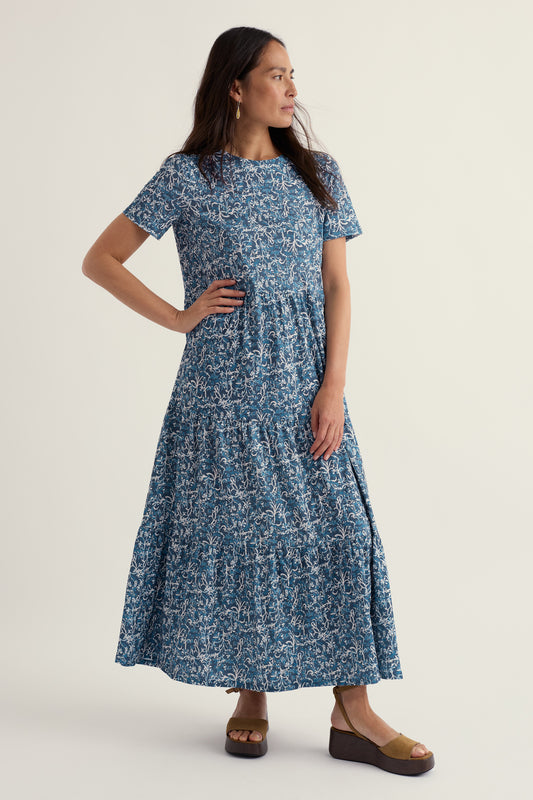 Robe à manches courtes à fines rayures en jersey de coton bio certifié GOTS