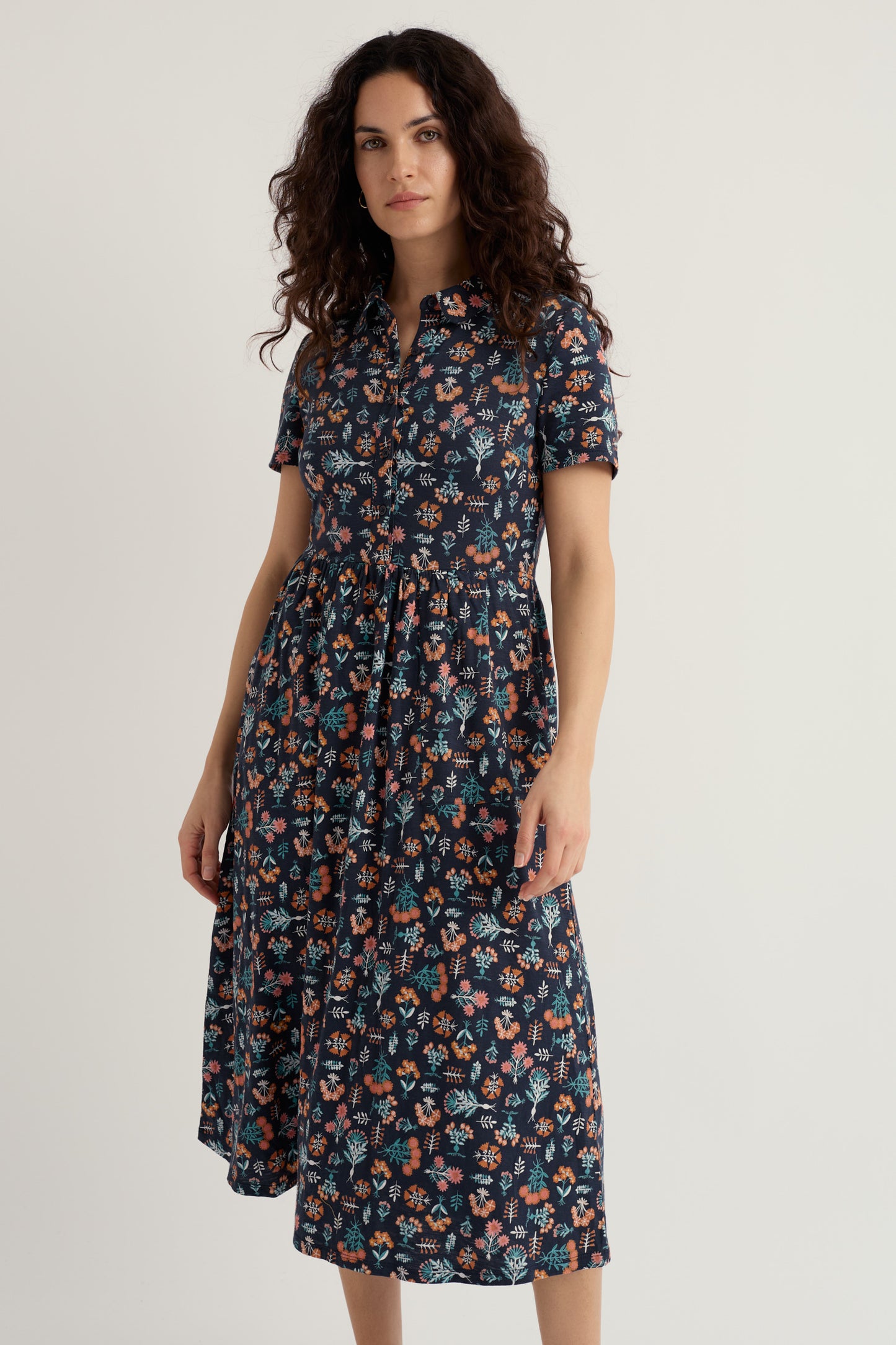 Robe midi en jersey continentale