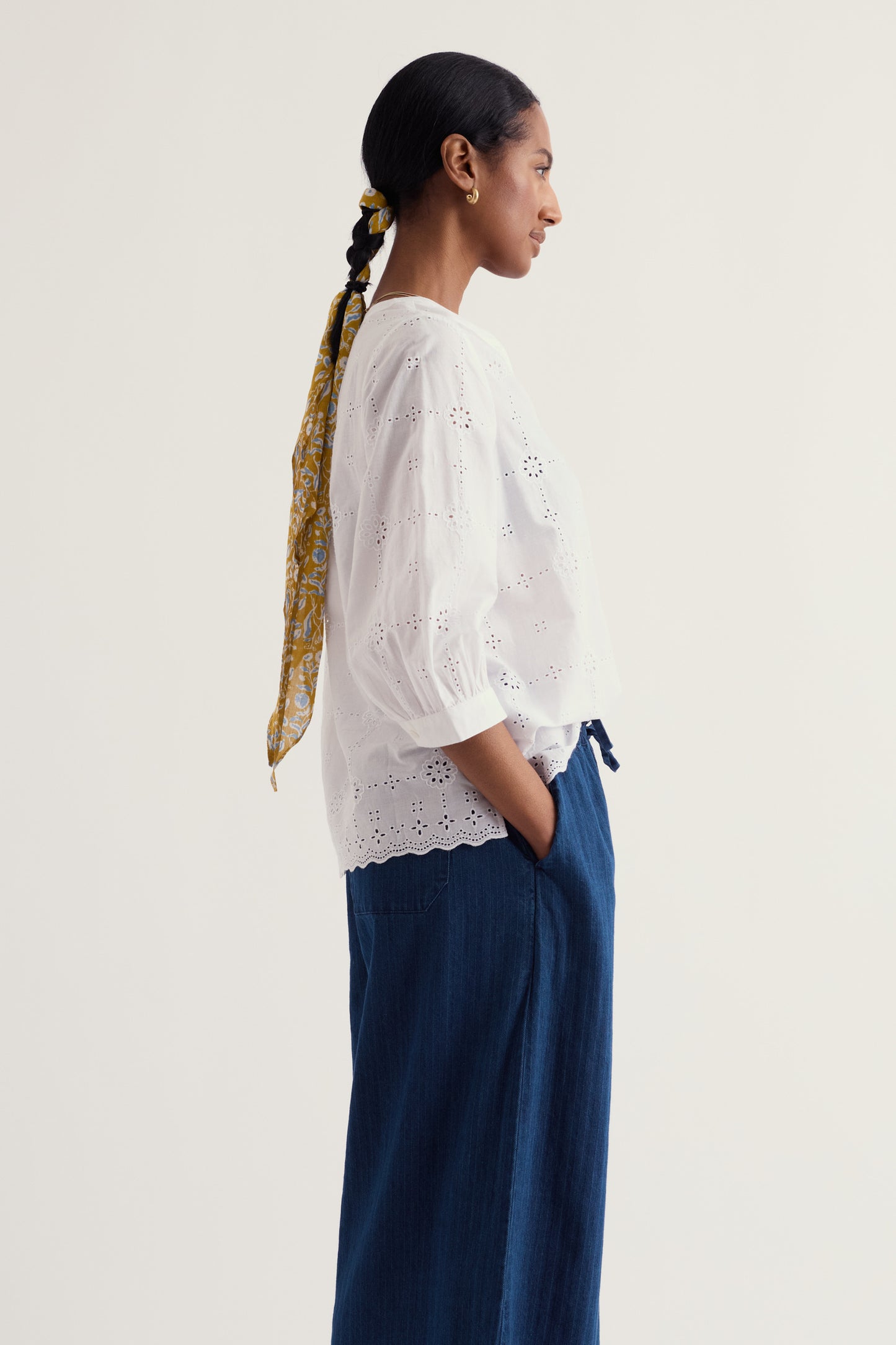 Top en coton biologique brodé Grace