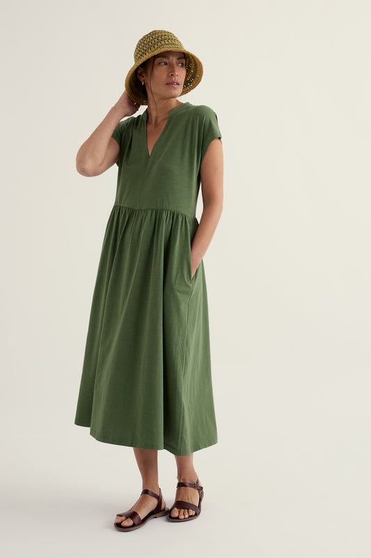 Robe midi Zinnia à manches courtes
