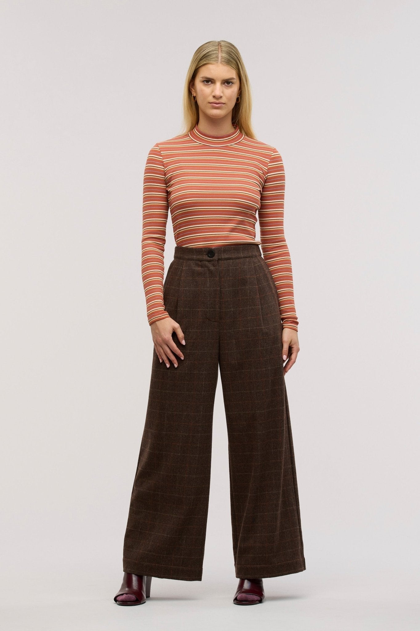 Pantaloni Reverence in Lana
