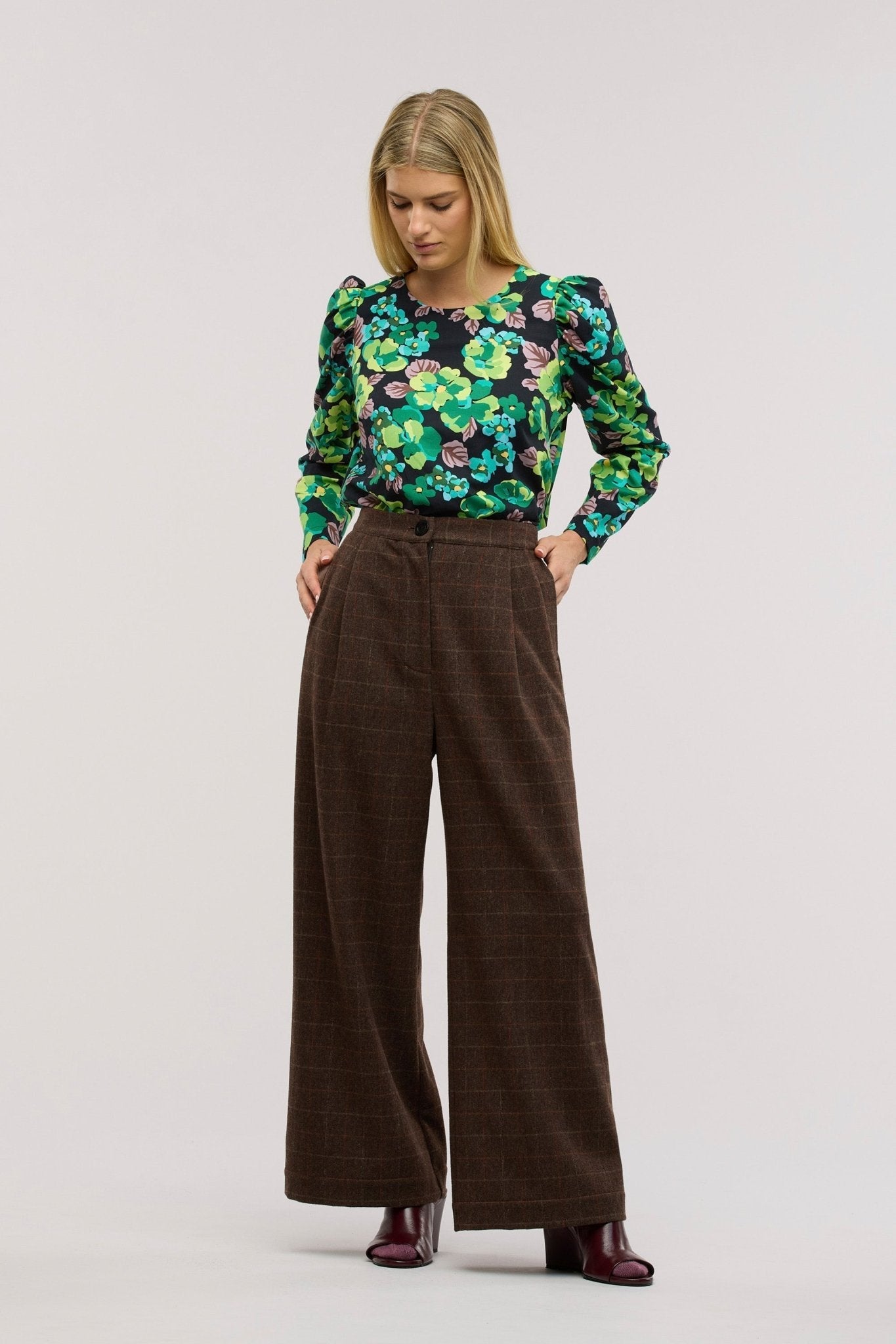 Pantaloni Reverence in Lana